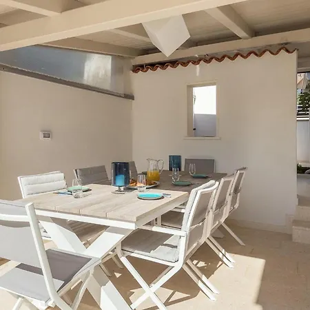 Holiday home Nelli *